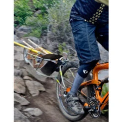 Axe Traversant 12 Mm Pour Remorque Vélo BOB -Lecyclo Vélo Promos Boutique axe traversant 12 mm pour remorque velo bob full 5