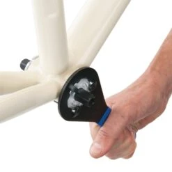 Park Tool Clé Pour Cuvettes 6 Crans De Boitier De Pédalier BBT-4 ParkTool -Lecyclo Vélo Promos Boutique cle boitier pedalier bbt 4 park tool 3