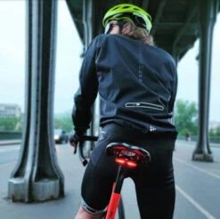 Eclairage Arrière Vélo Lucia Avec Détecteur De Mouvement -Lecyclo Vélo Promos Boutique eclairage arriere velo lucia avec detecteur de mouvement full 5