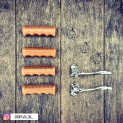 Poignées De Frein Vélo Classique Acier - La Paire -Lecyclo Vélo Promos Boutique poignees vintage velo gravillon 8a8dbd61 5baf 496f 80c5 a038fc81faa7