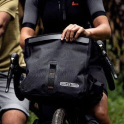 Sac Additionnel Noir Pour Sacoches Guidon Bikepacking Ortlieb -Lecyclo Vélo Promos Boutique sac additionnel noir pour sacoches guidon bikepacking ortlieb full 4