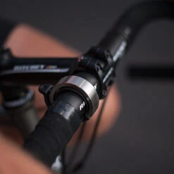 Sonnette Pour Vélo Oi Classic Large Knog -Lecyclo Vélo Promos Boutique sonnette pour velo oi classic large knog full 4